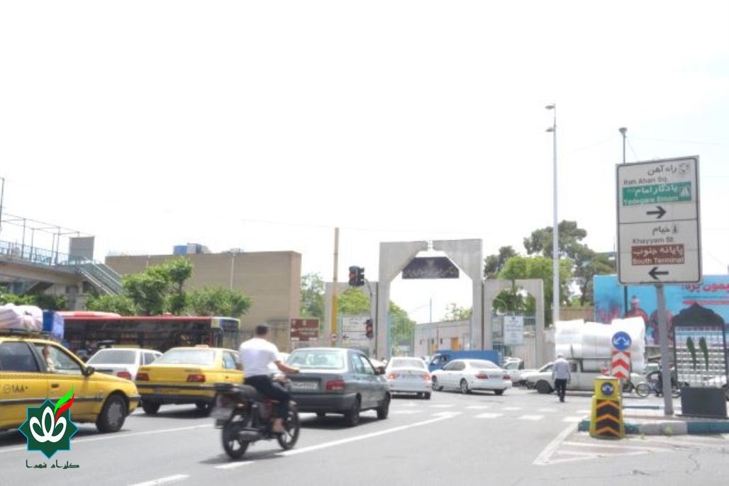 نصب اولین تابلوی گلزار شهدا در تهران سال 1405