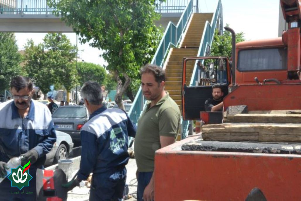 نصب اولین تابلوی گلزار شهدا در تهران سال 1405