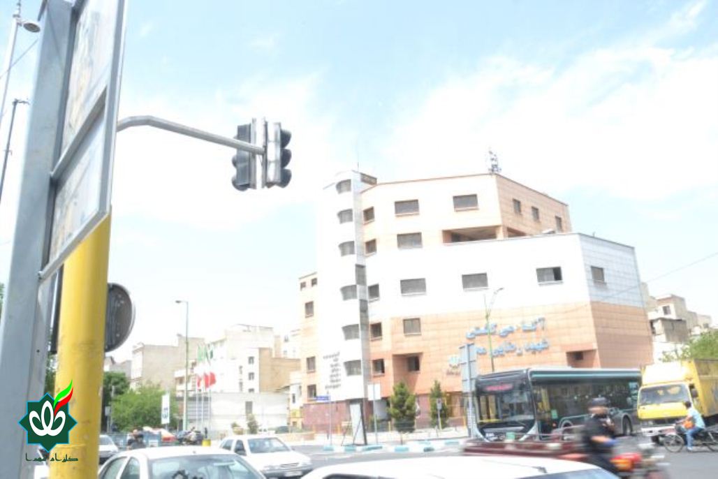 نصب اولین تابلوی گلزار شهدا در تهران سال 1405