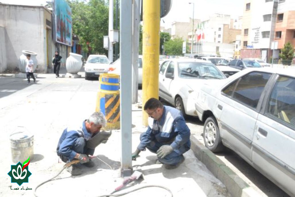 نصب اولین تابلوی گلزار شهدا در تهران سال 1405